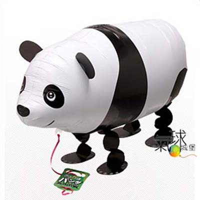 085-散步熊貓/充氣後62cm寬32cm高(日本原裝進口寵物氣球，品質優良，色彩鮮豔，可以牽著走,一跳一跳的"超Q")充氦氣/每隻410元